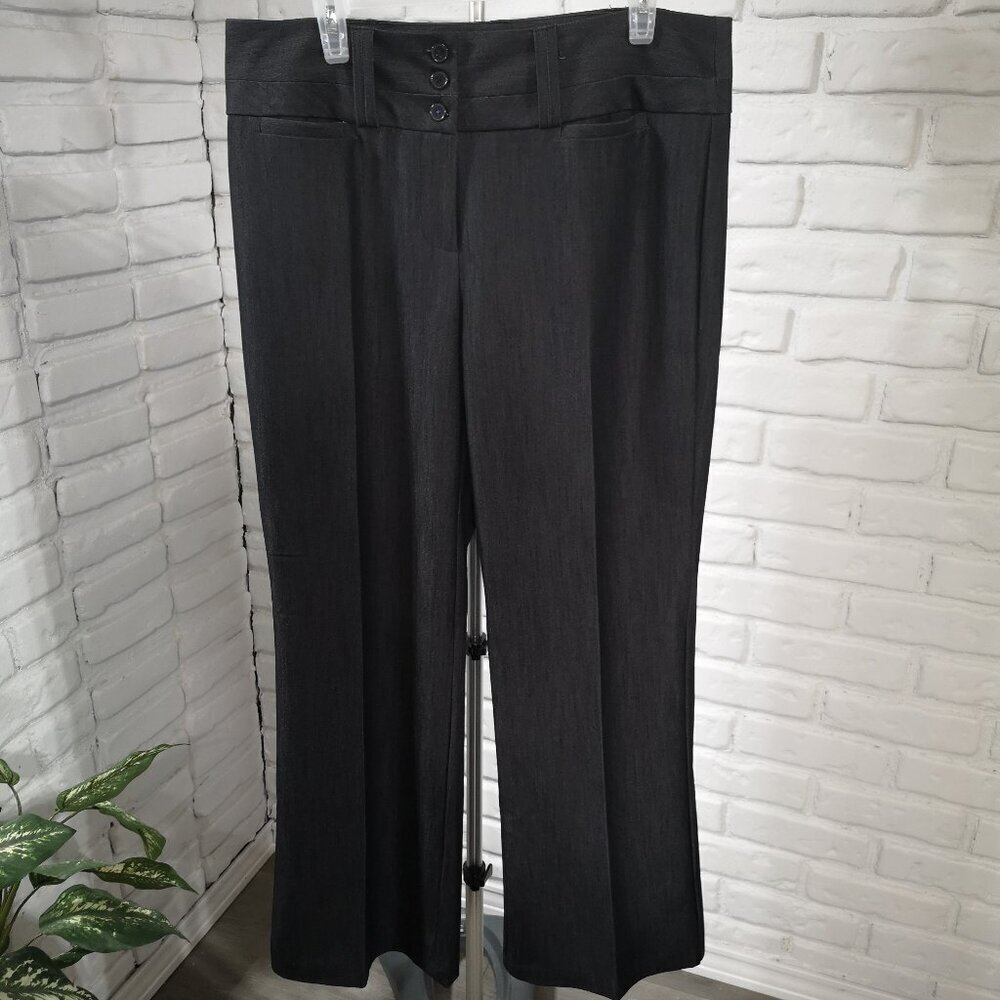 Fashion Bug Ladies Size 14 Black Zipper & 3 Button Closure Flare Leg Dress Pants